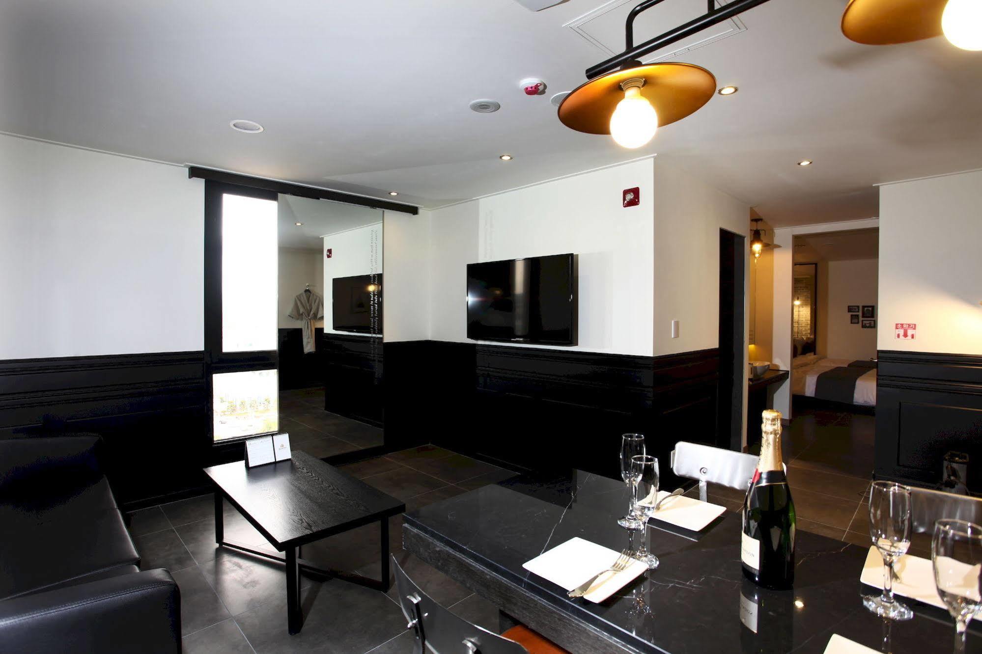 S& Hotel Daejeon Esterno foto