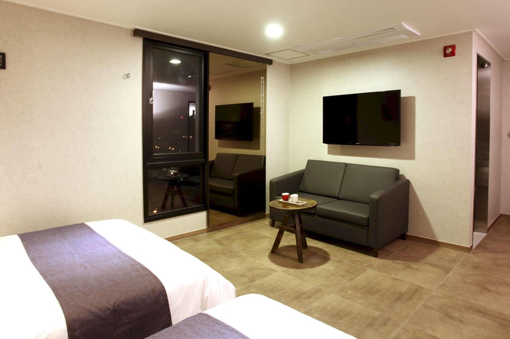 S& Hotel Daejeon Esterno foto