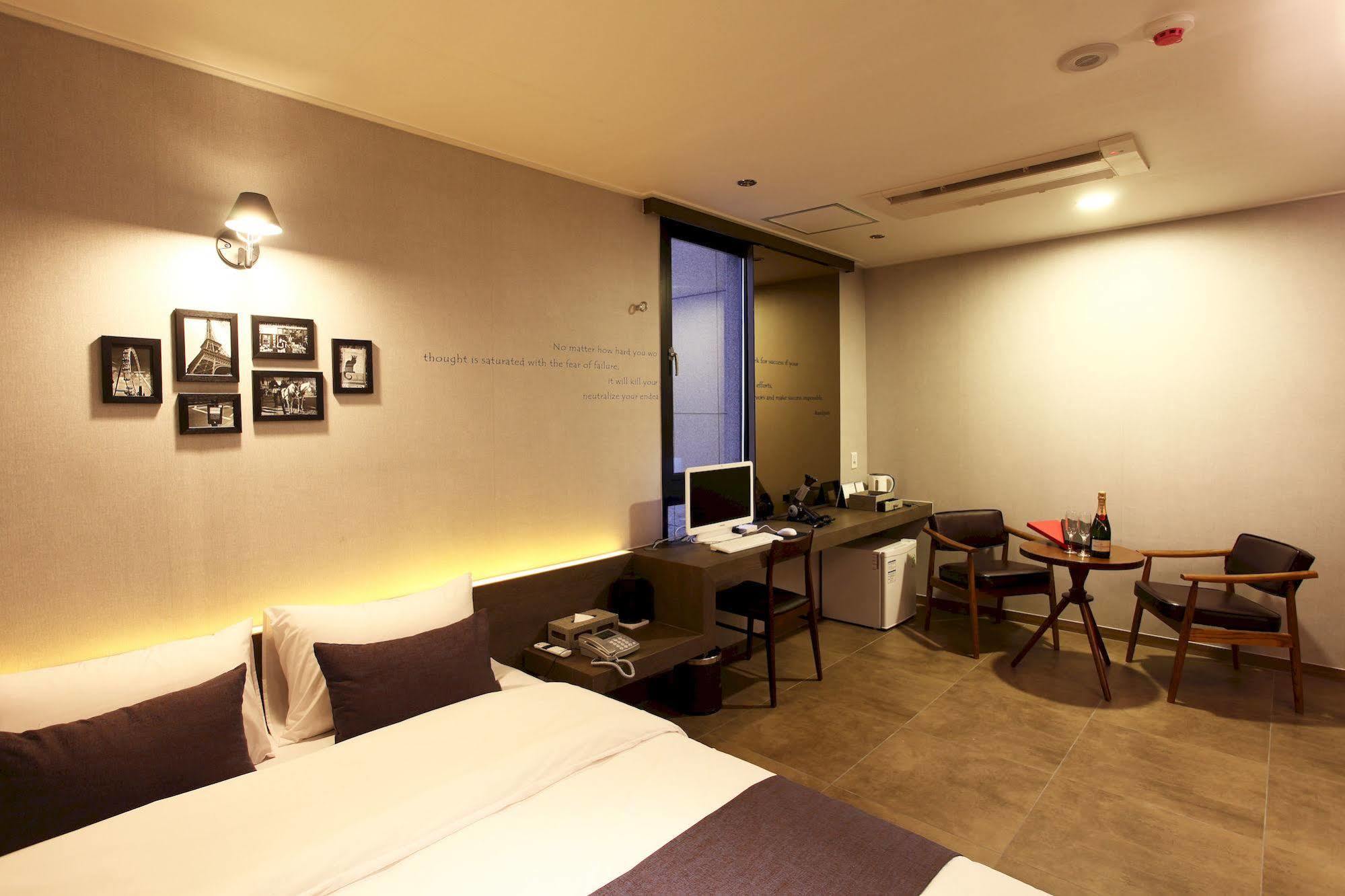 S& Hotel Daejeon Esterno foto